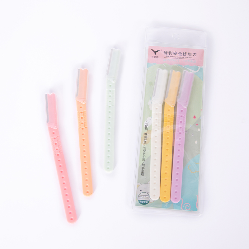 Rasoio per sopracciglia con copertura di precisione